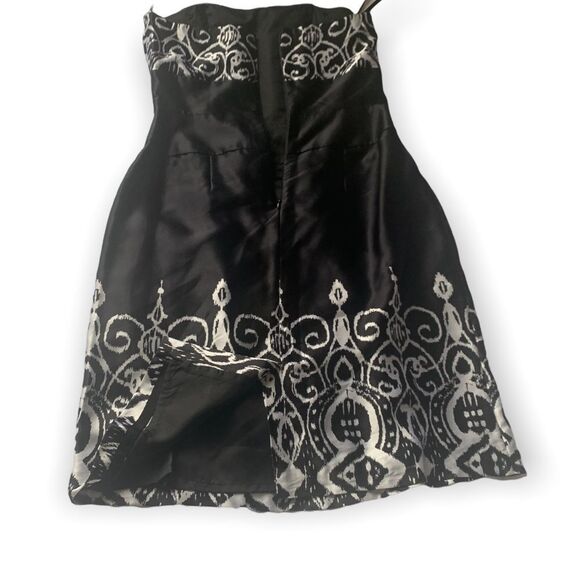 WHBM 💯 Pure Silk Gorgeous Dress Size 4 - Picture 5 of 8